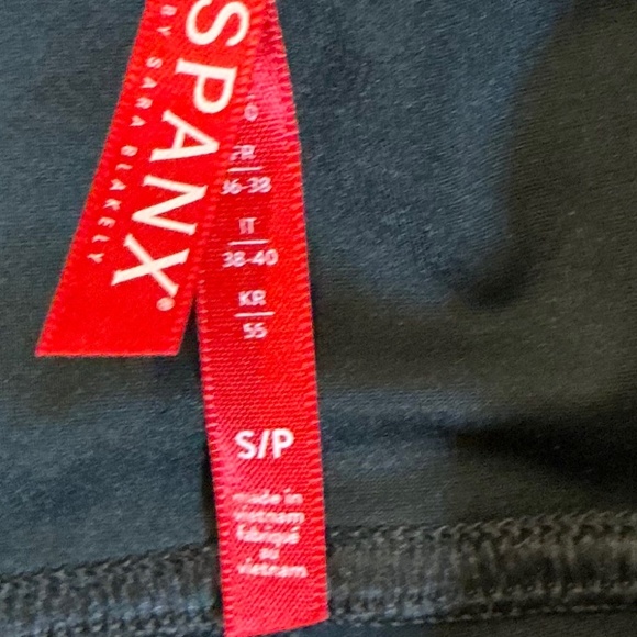 Spanx Black Seamless Leggings Shapewear Style Size Small - Picture 3 of 6